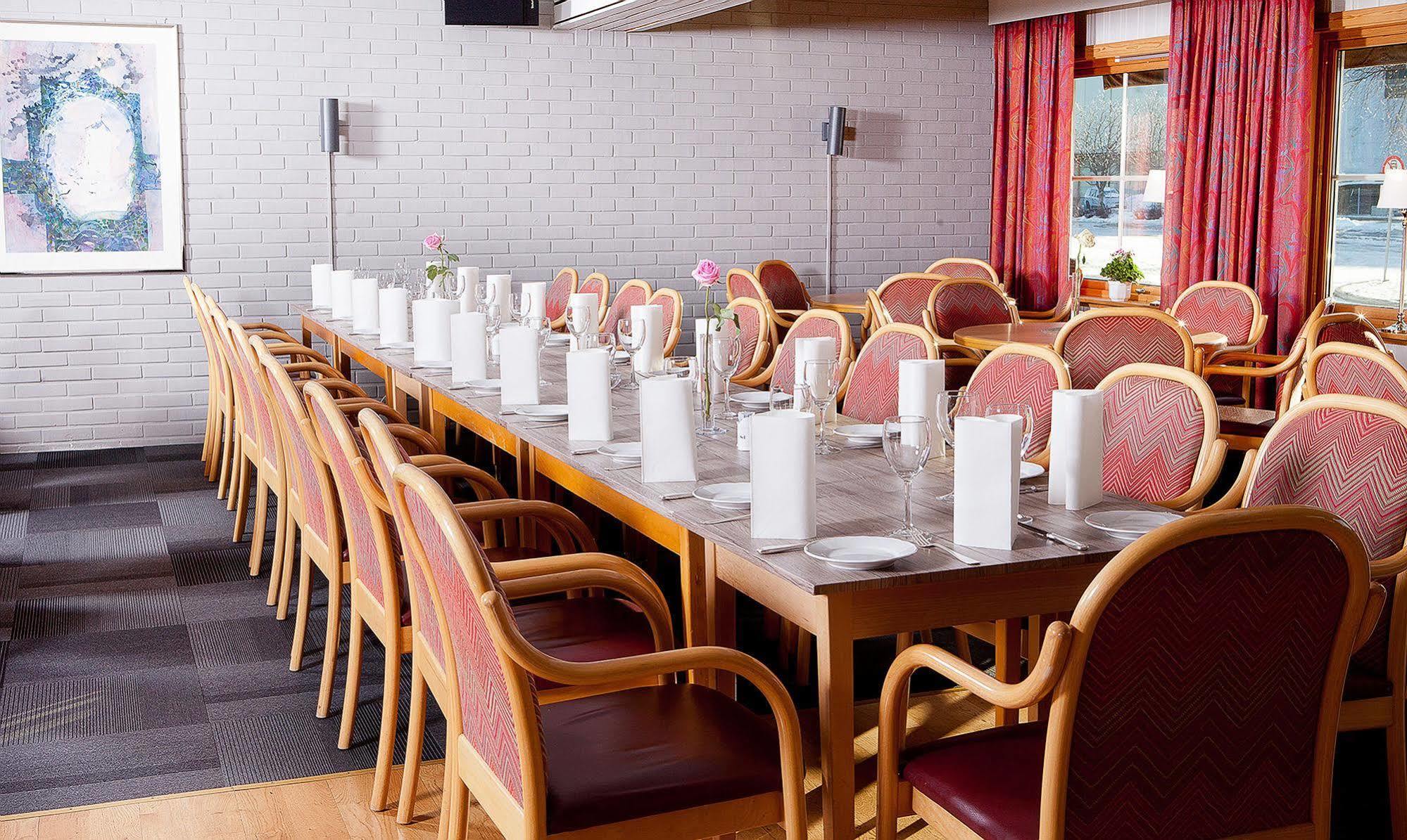 Verdal Hotell Verdalsora Buitenkant foto
