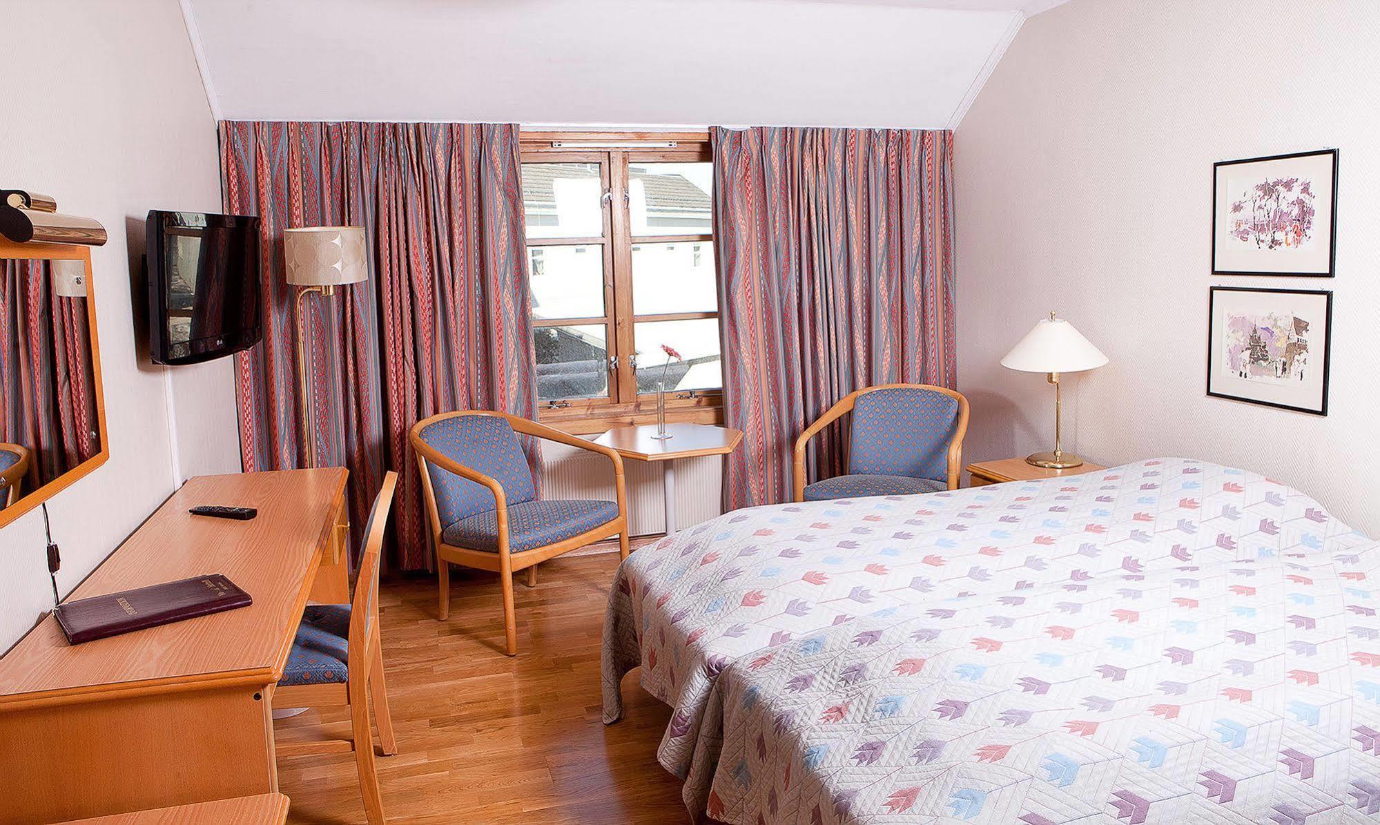 Verdal Hotell Verdalsora Buitenkant foto