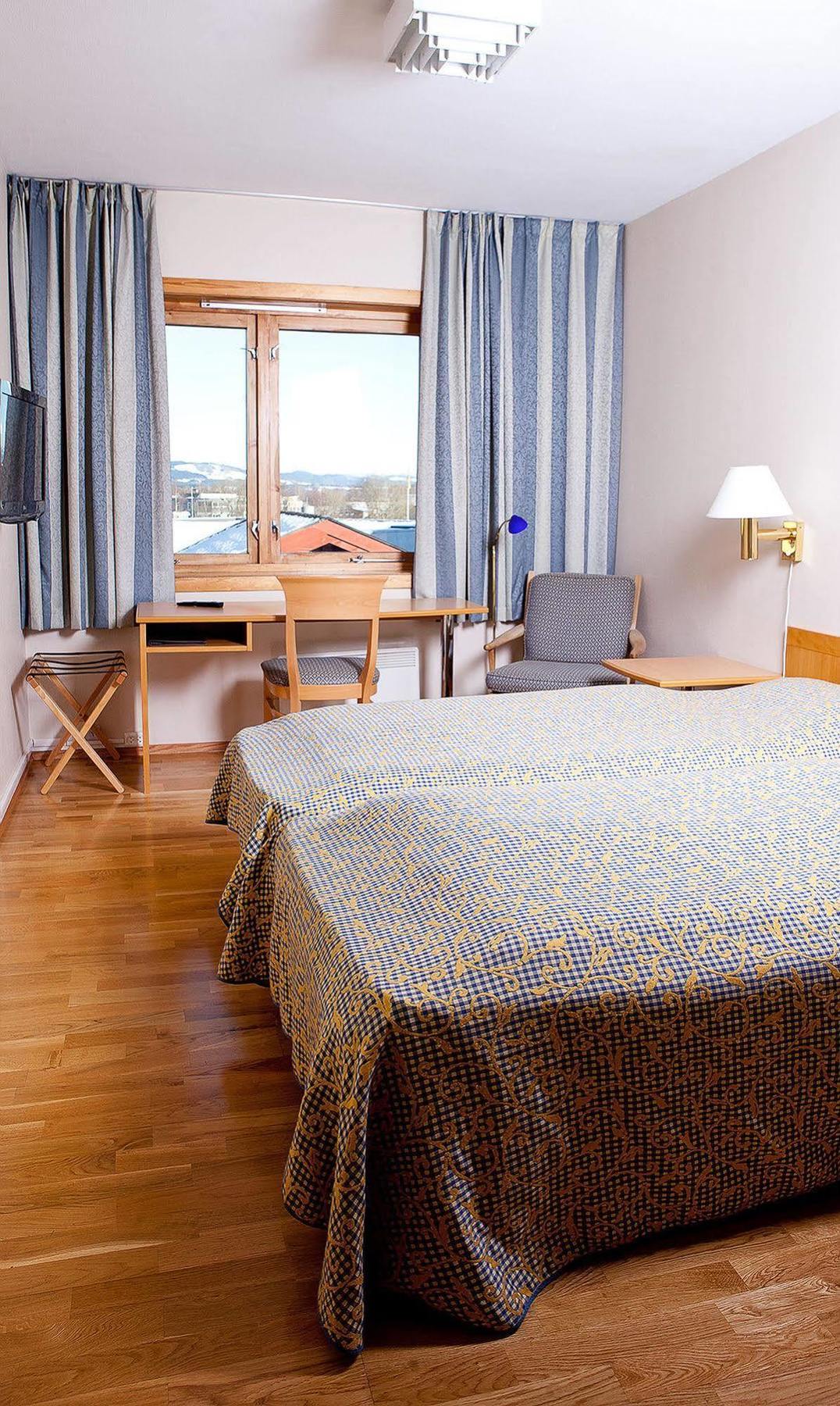 Verdal Hotell Verdalsora Buitenkant foto