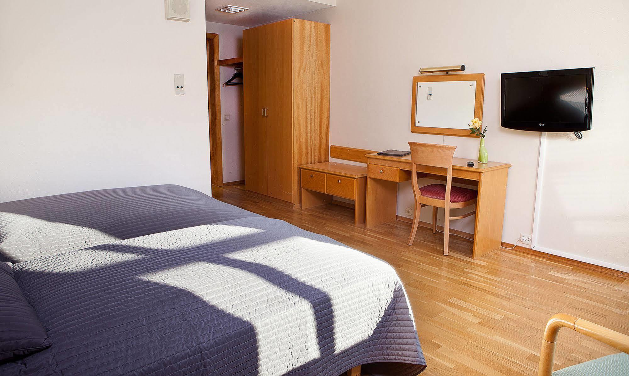 Verdal Hotell Verdalsora Buitenkant foto